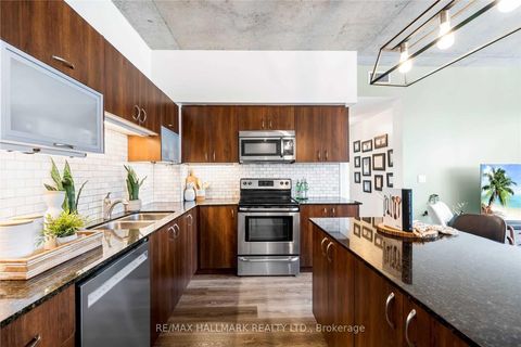 Photo 2 at 2204 - 59 East Liberty Street, Niagara, Toronto