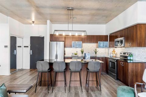 Photo 4 at 2204 - 59 East Liberty Street, Niagara, Toronto