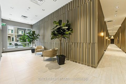 Photo 3 at 201 - 60 Honeycrisp Crescent, Vaughan Corporate Centre, Vaughan