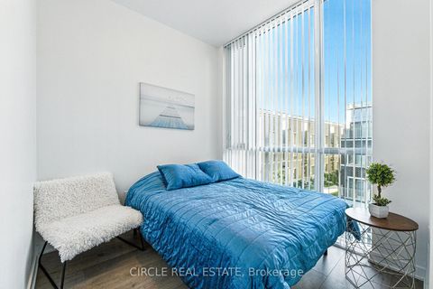 Photo 11 at 201 - 60 Honeycrisp Crescent, Vaughan Corporate Centre, Vaughan