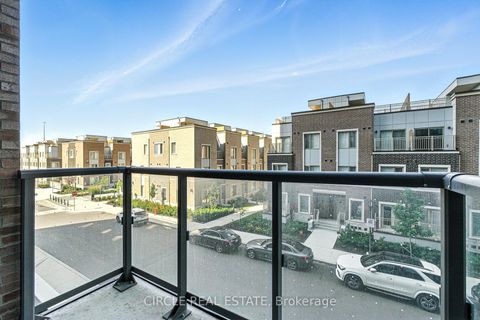 Photo 14 at 201 - 60 Honeycrisp Crescent, Vaughan Corporate Centre, Vaughan