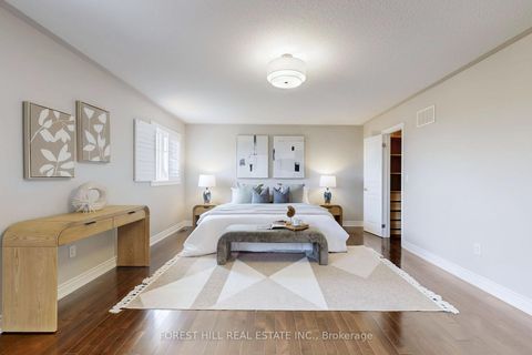 Photo 17 at 21 Farmhouse Crescent, Jefferson, Richmond Hill