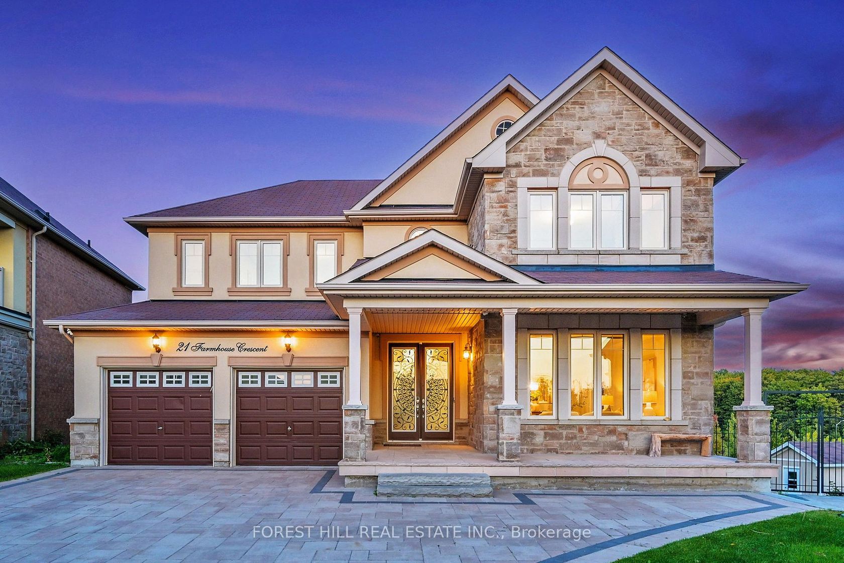 21 Farmhouse Crescent, Jefferson, Richmond Hill 2