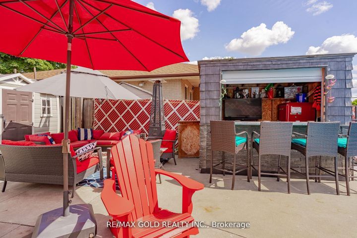 Photo 37 at 9 Ashwood Crescent, Avondale, Brampton