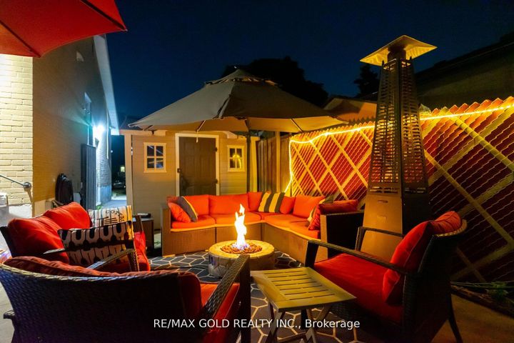 Photo 38 at 9 Ashwood Crescent, Avondale, Brampton