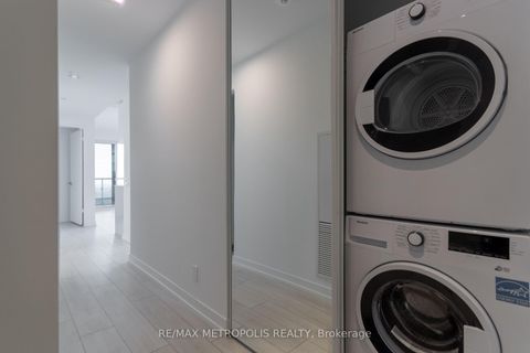 Photo 3 at 5709 - 5 Buttermill Avenue, Vaughan Corporate Centre, Vaughan