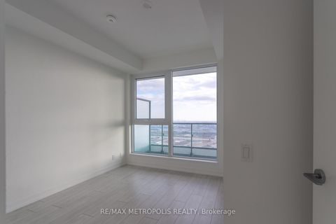 Photo 8 at 5709 - 5 Buttermill Avenue, Vaughan Corporate Centre, Vaughan