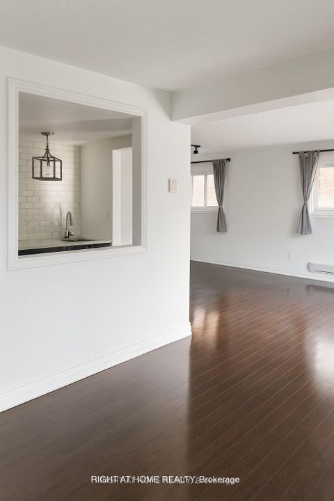Photo 10 at 143 Silas Hill Drive, Don Valley Village, Toronto