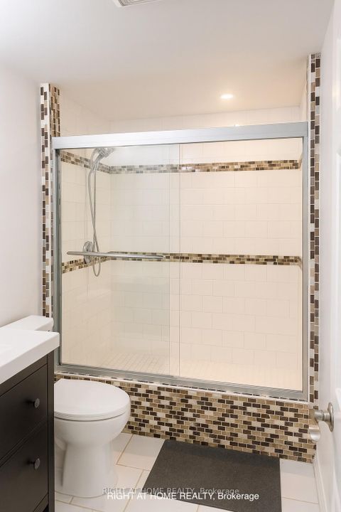 Photo 19 at 143 Silas Hill Drive, Don Valley Village, Toronto
