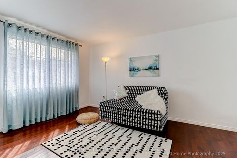 Photo 9 at 87 Silversted Drive N, Agincourt North, Toronto