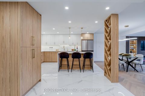 Photo 2 at 306 - 2175 Marine Drive, BR Bronte, Oakville