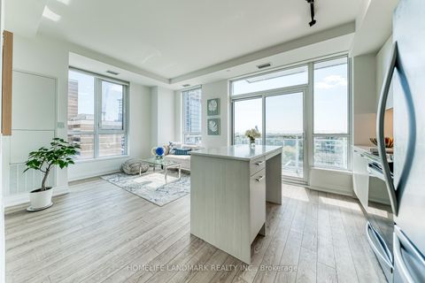 Photo 9 at unit 712 - 286 Main Street, Danforth, Toronto Photo 9 at unit 712 - 286 Main Street, Danforth, Toronto