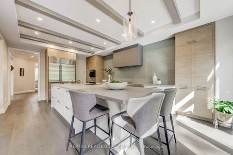 Photo 6 at 535 Brookdale Avenue, Nortown, Toronto