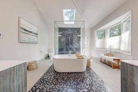 Photo 14 at 535 Brookdale Avenue, Nortown, Toronto