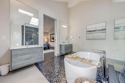 Photo 15 at 535 Brookdale Avenue, Nortown, Toronto