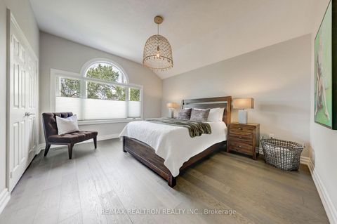 Photo 16 at 535 Brookdale Avenue, Nortown, Toronto