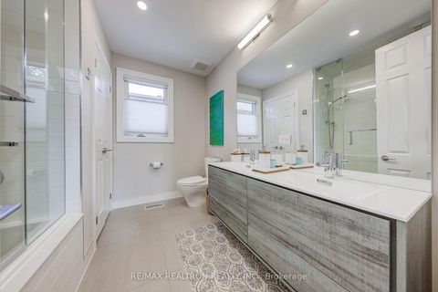 Photo 19 at 535 Brookdale Avenue, Nortown, Toronto