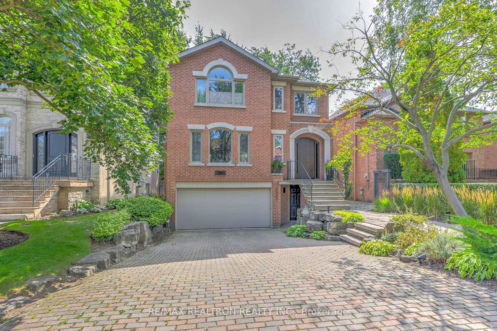 535 Brookdale Avenue, Nortown, Toronto 