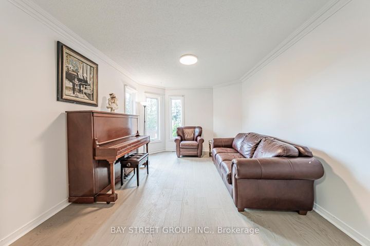 Photo 7 at 2524 Paula Court, Sheridan, Mississauga