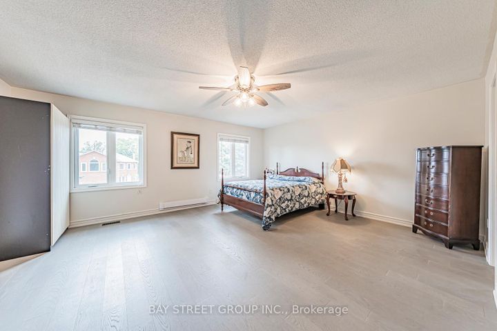 Photo 30 at 2524 Paula Court, Sheridan, Mississauga