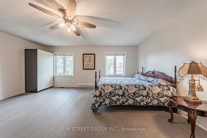 Photo 32 at 2524 Paula Court, Sheridan, Mississauga