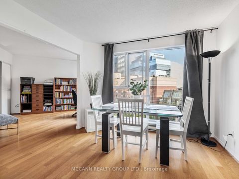 Photo 9 at 904 - 222 The Esplanade, Waterfront Communities C8, Toronto