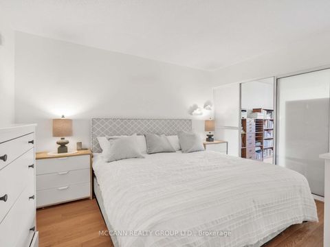 Photo 19 at 904 - 222 The Esplanade, Waterfront Communities C8, Toronto Photo 19 at 904 - 222 The Esplanade, Waterfront Communities C8, Toronto