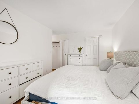 Photo 22 at 904 - 222 The Esplanade, Waterfront Communities C8, Toronto Photo 22 at 904 - 222 The Esplanade, Waterfront Communities C8, Toronto