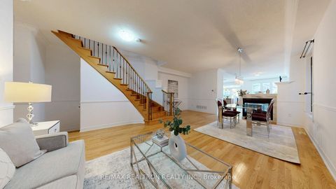 Photo 6 at 82 Sir Sanford Fleming Way, Patterson, Vaughan