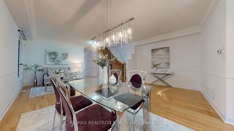 Photo 10 at 82 Sir Sanford Fleming Way, Patterson, Vaughan