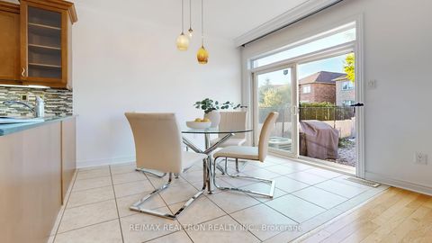 Photo 17 at 82 Sir Sanford Fleming Way, Patterson, Vaughan