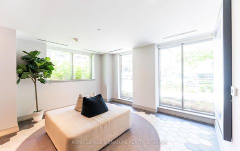 Photo 6 at 408 - 1 Cardiff Road, Mount Pleasant East, Toronto