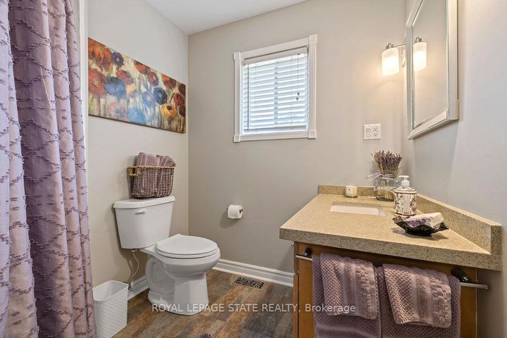 Photo 19 at 16 Linington Trail, Dundas, Hamilton