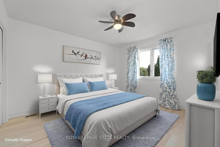 Photo 20 at 16 Linington Trail, Dundas, Hamilton