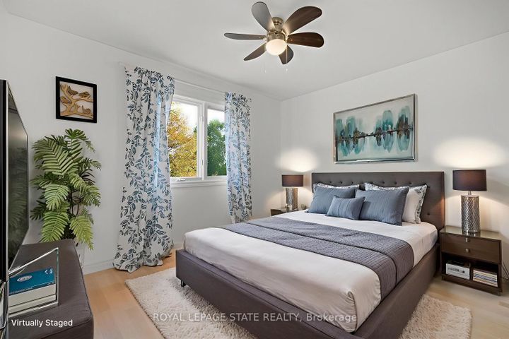 Photo 21 at 16 Linington Trail, Dundas, Hamilton