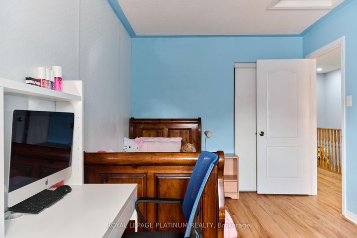Photo 29 at 919 Marygrace Court, East Credit, Mississauga
