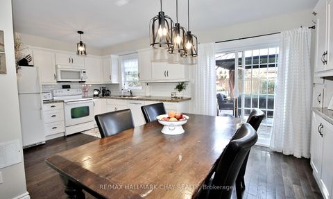 Photo 11 at 1084 Winnifred Court, Alcona, Innisfil