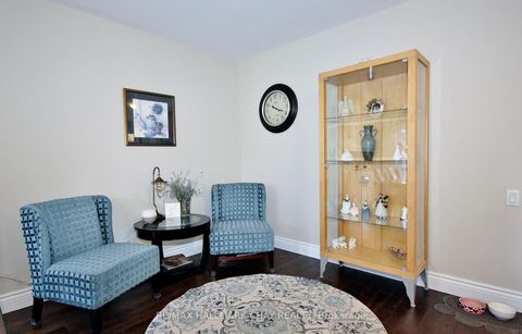 Photo 12 at 1084 Winnifred Court, Alcona, Innisfil