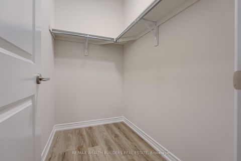 Photo 15 at 202 - 2333 Sawgrass Drive, RO River Oaks, Oakville