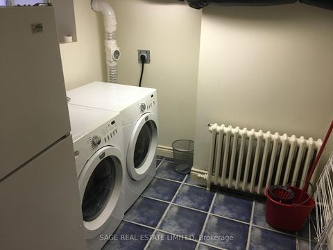 Photo 11 at 569 Soudan Avenue, Mount Pleasant East, Toronto