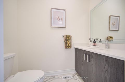 Photo 23 at 9 MACE Avenue, Rural Richmond Hill, Richmond Hill