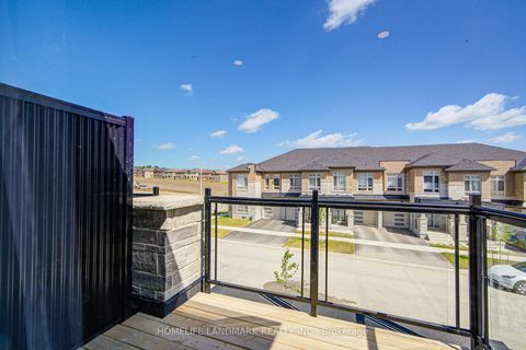 Photo 24 at 9 MACE Avenue, Rural Richmond Hill, Richmond Hill