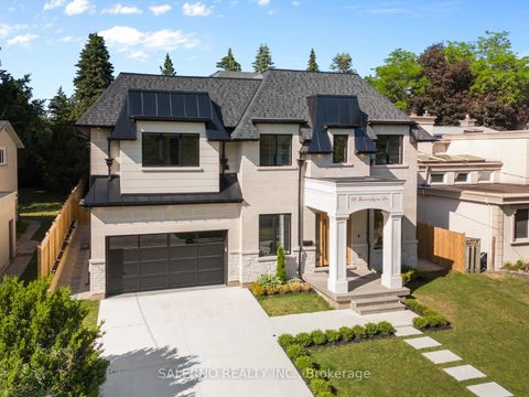 Photo 1 at 63 Bannatyne Drive, Windfields, Toronto