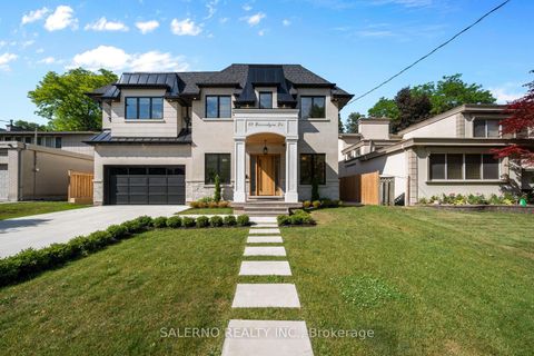Photo 3 at 63 Bannatyne Drive, Windfields, Toronto