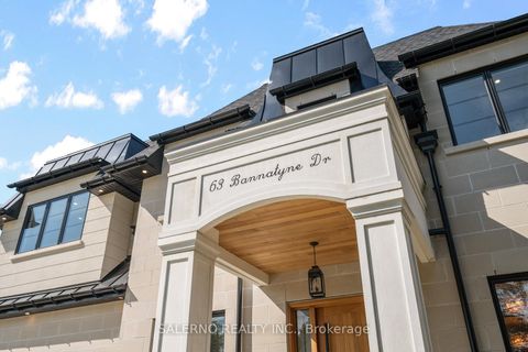 Photo 4 at 63 Bannatyne Drive, Windfields, Toronto
