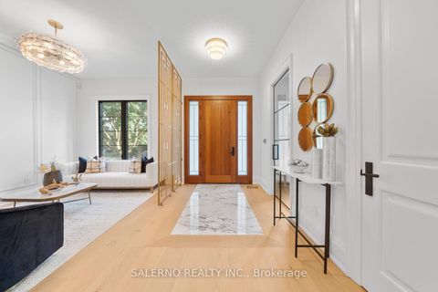 Photo 5 at 63 Bannatyne Drive, Windfields, Toronto