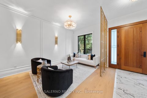 Photo 6 at 63 Bannatyne Drive, Windfields, Toronto