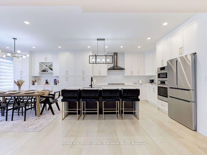 Photo 7 at 171 Klein Circle, Meadowlands, Hamilton