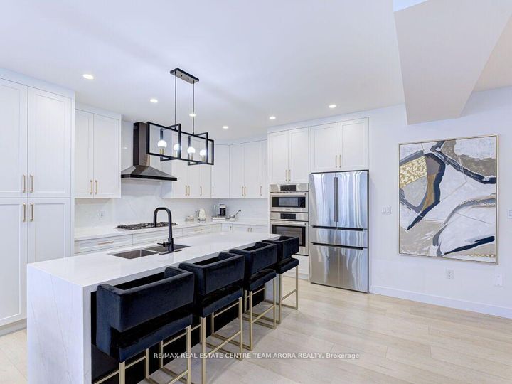 Photo 8 at 171 Klein Circle, Meadowlands, Hamilton