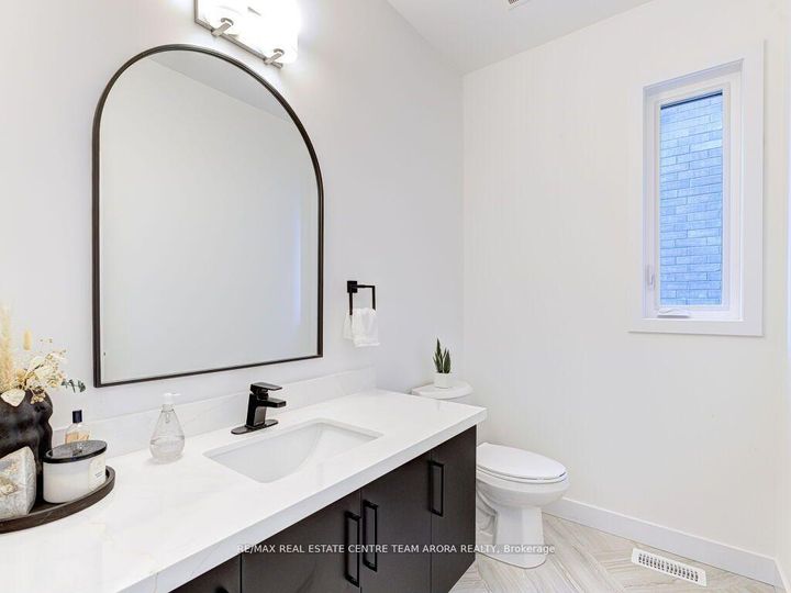 Photo 21 at 171 Klein Circle, Meadowlands, Hamilton